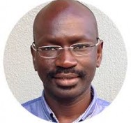 Migraciones y programas de asistencia a la migración senegalesa en Cataluña: inmigración y retorno.